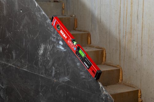 Elektronikus dőlésmérő, mágneses REDM 60 digital