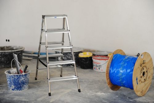 MONTO Dopplo lépcsőfokos két oldalon járható létra, 2x5 lépcsőfok