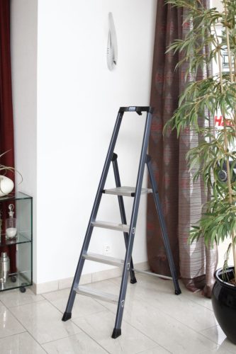 MONTO SePro lépcsőfokos eloxált állólétra , 1x4 lépcsőfok