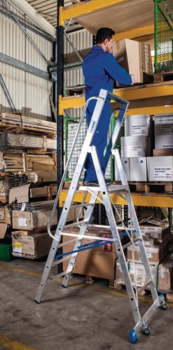 STABILO Lépcsőfokos állólétra nagy dobogóval, 1x6 lépcsőfok