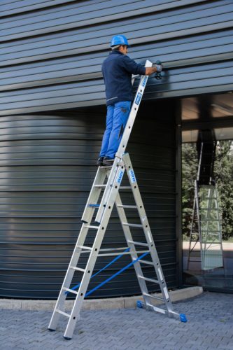 STABILO Sokcélú létra + S ( biztosítás), 3x8 létra-/lépcsőfok