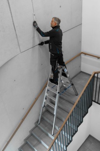 STABILO KÉTOLDALON JÁRHATÓ TELESZKÓPOS LÉTRA 2X6