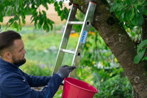 Kivehető vödörtartó kampó
